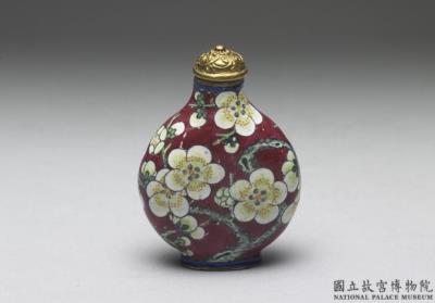 图片[2]-Copper-body painted enamel snuff bottle with a white plum blossom design on a red background, Yongzheng reign (1723-1735), Qing dynasty-China Archive